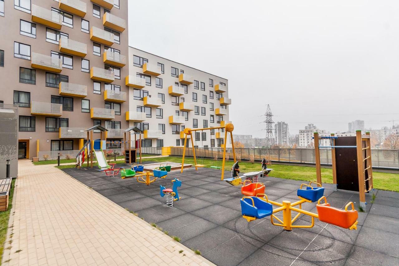 Apartments Vilnius 1 Near Center With A Roof Terrace And Parking Kültér fotó